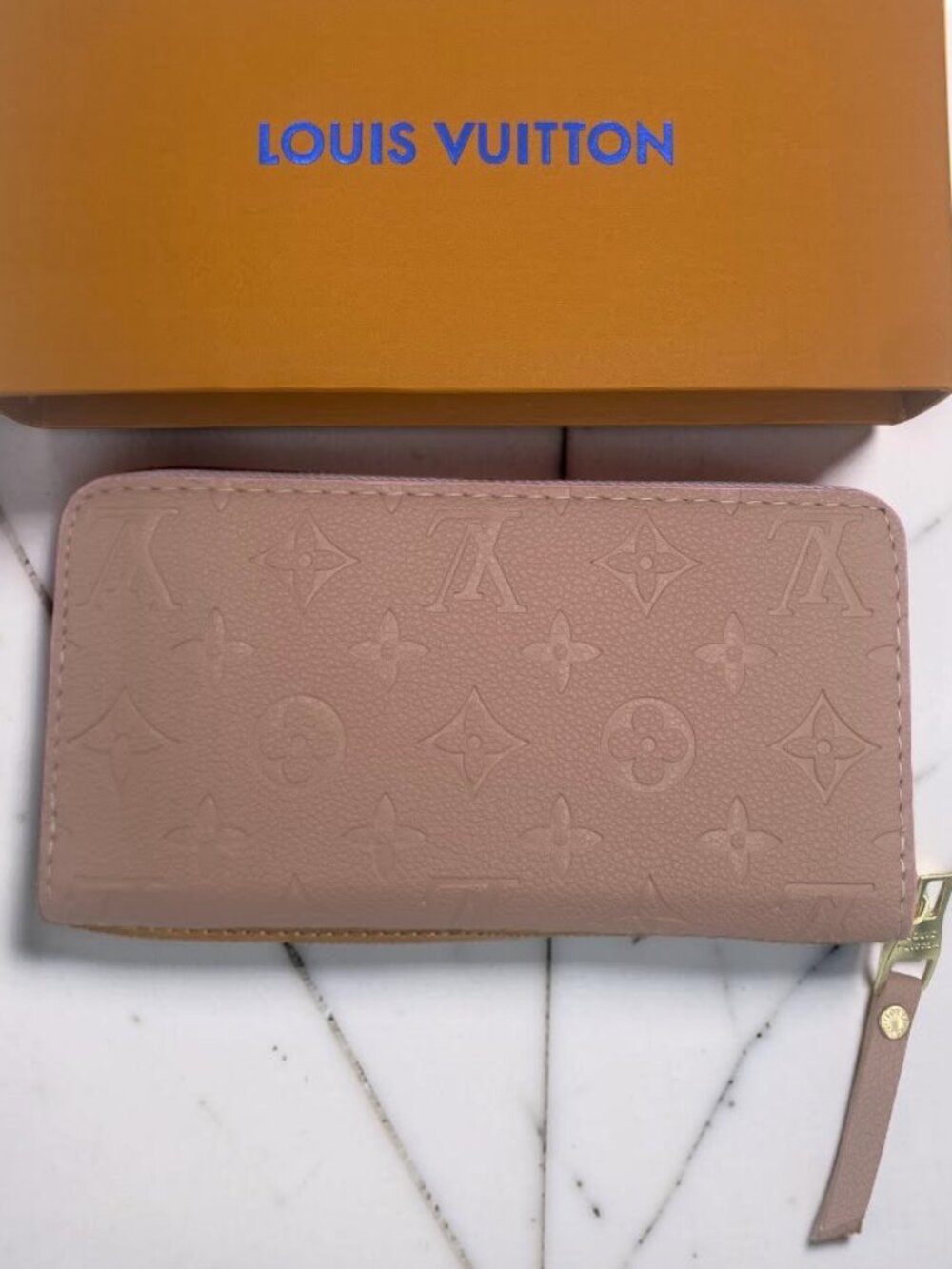 NEW Wallet Women's Monogram Pink Zip Zippy Long - Picture 2 of 7